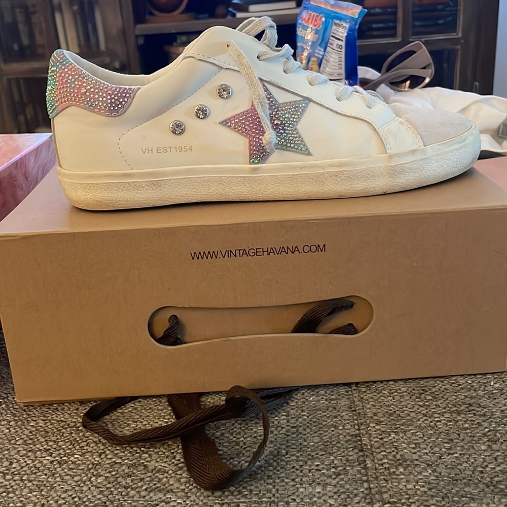Vintage Havana Fara 1 White
